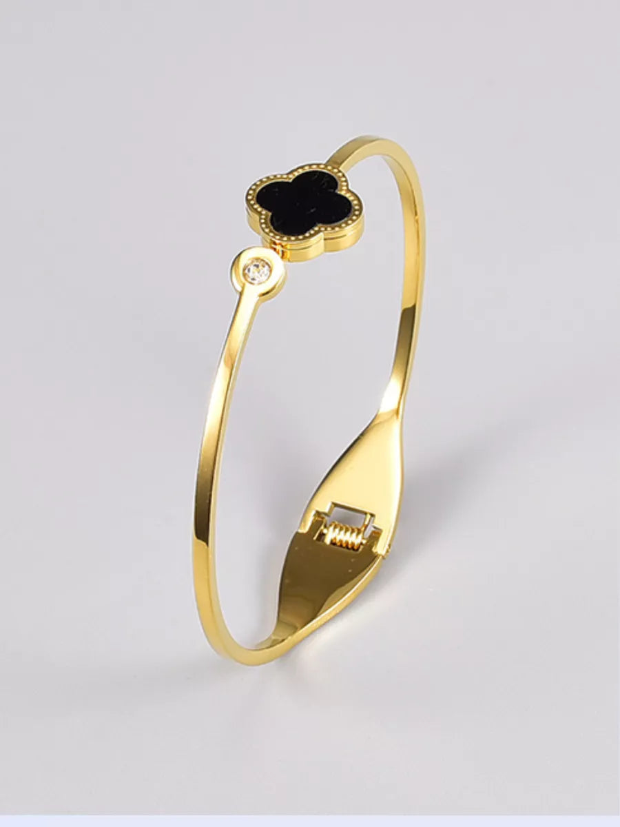 Clover Stone Bracelet & Ring