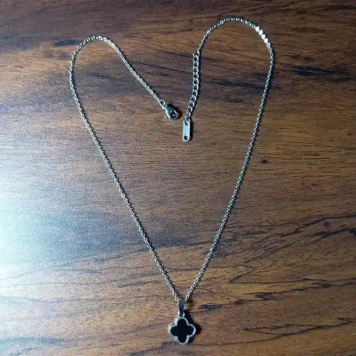 Clover Silver Necklace