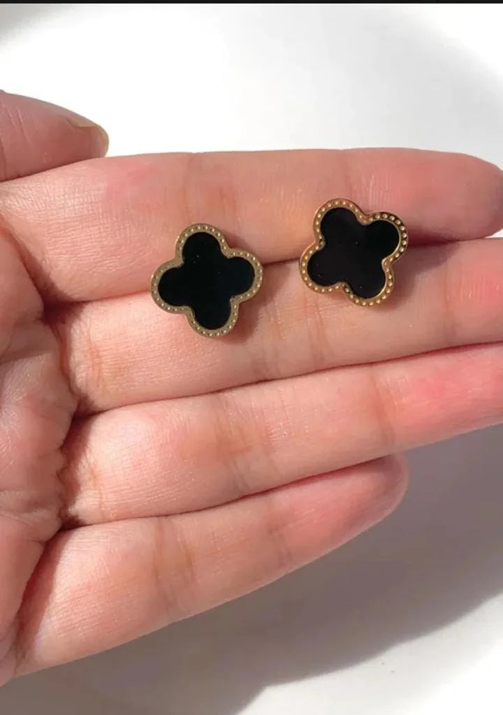 Clover Studs