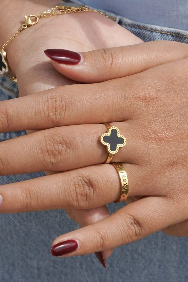 Clover Stone Bracelet & Ring