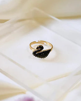 Swarovski Swan Ring