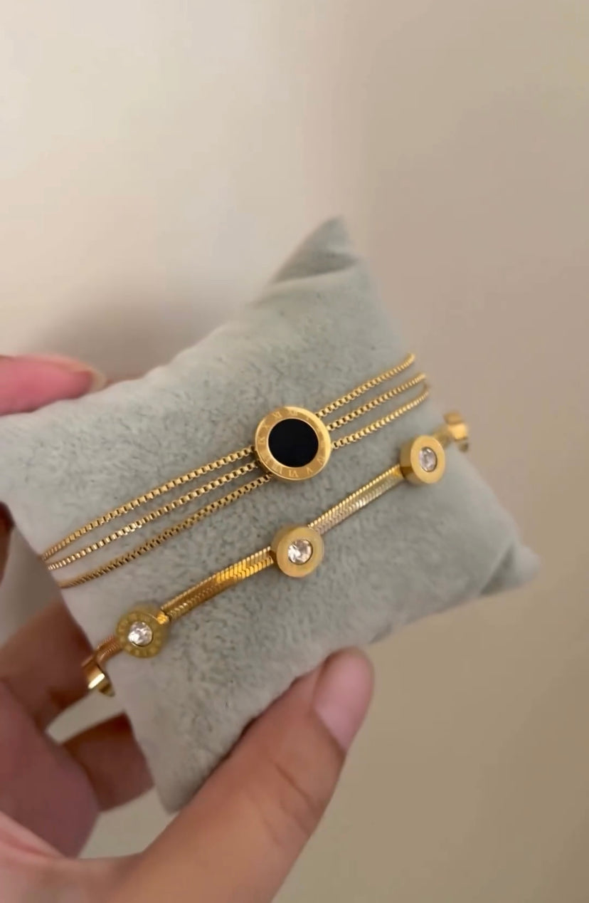 Roman Italic & 3 Chain Bracelets